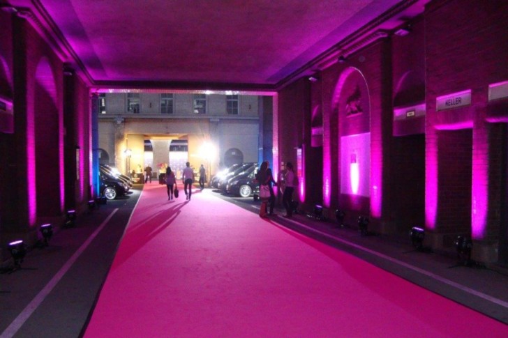 Loewe Saal Red carpet