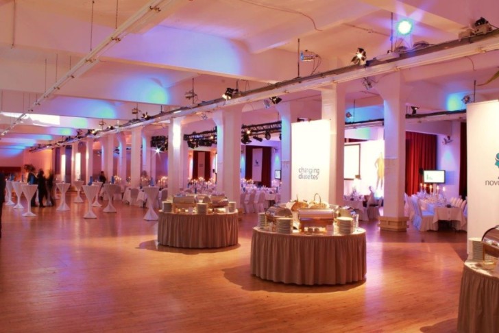 Loewe Saal Gala Buffet